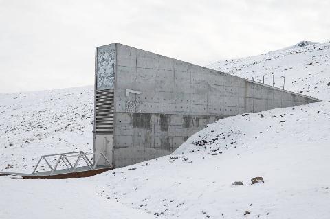 24 September 2023, Norway, Longyearbyen: The facade of the Global Seed Vault.