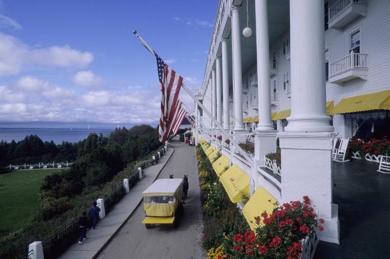 USA, Michigan, Lake Huron, Mackinac Island, Grand Hotel,...