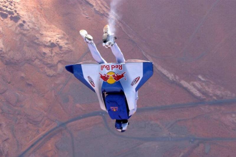 Today, many BASE jumpers choose to use wingsuits, rather than parachutes.