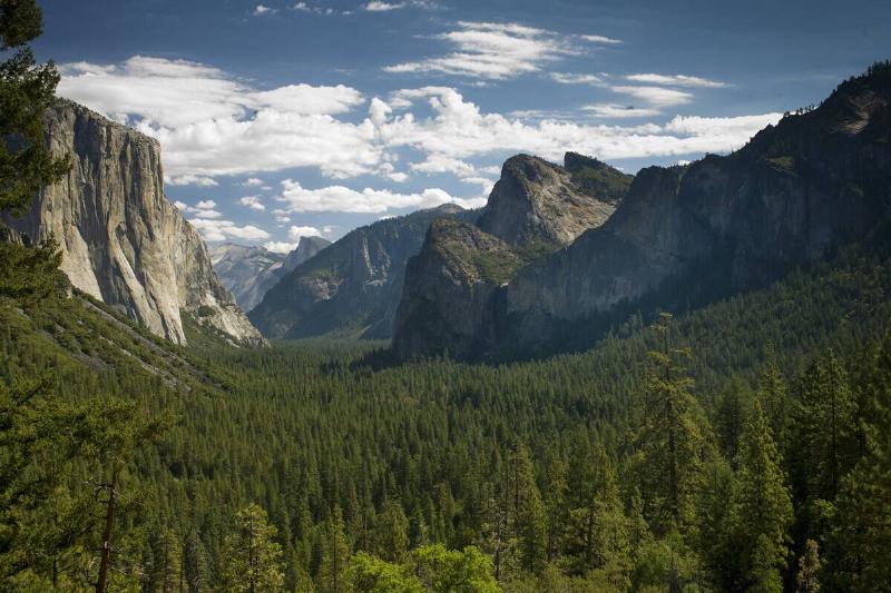 Yosemite Valley Tunnel View.