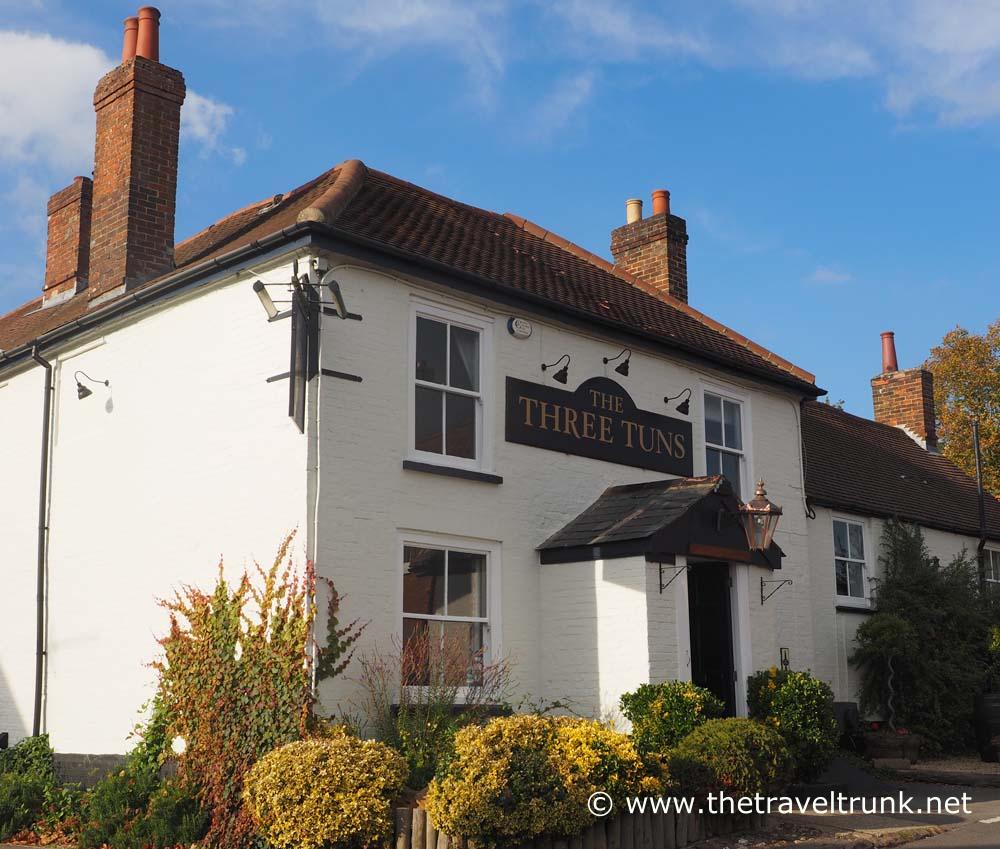 The Three Tuns pub at Great Bedwyn near to the Kennet and Avon canal
