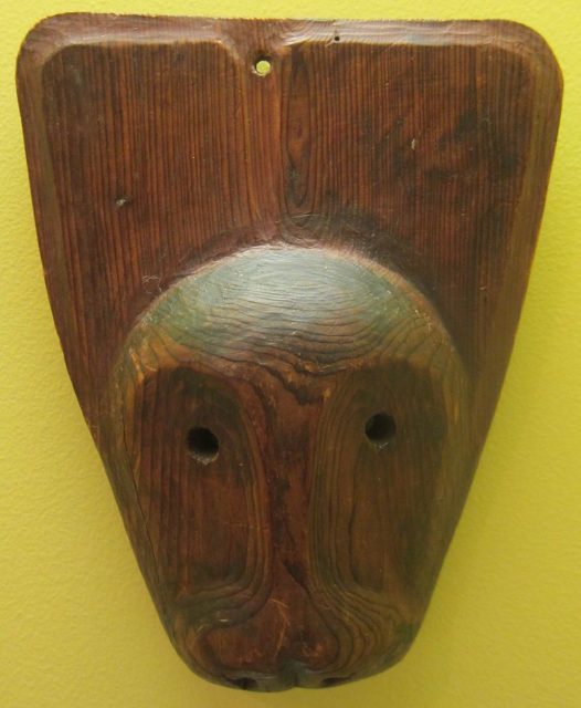 Mask representing a fox or wolf from the Kuskokwim River region, Alaska, c. 1880 