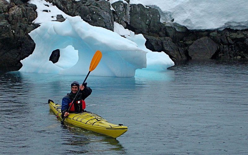 Kayaking adventures – Author: 23am.com – CC BY 2.0