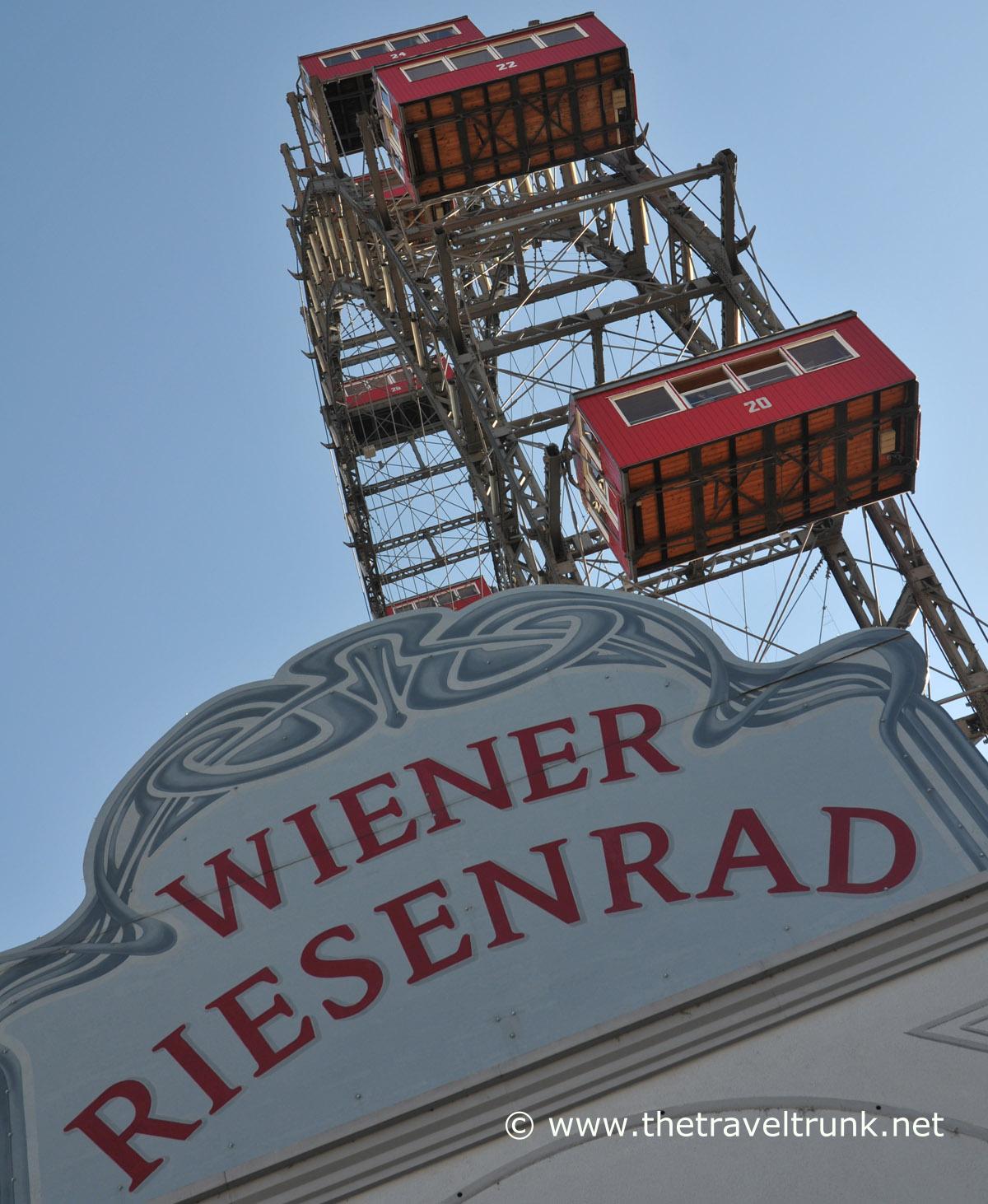 The older wooden cabins. The Riesenrad giant Ferris wheel in Vienna as it was before the cabins were changed.Picture by: © Geoff Moore/www.thetraveltrunk.net