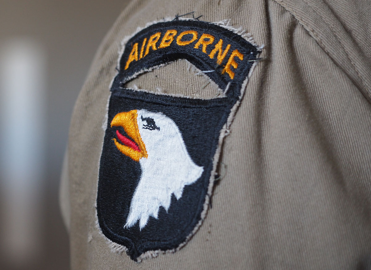 US Airborne badgePicture by: Geoff Moore/ www.thetraveltrunk.net