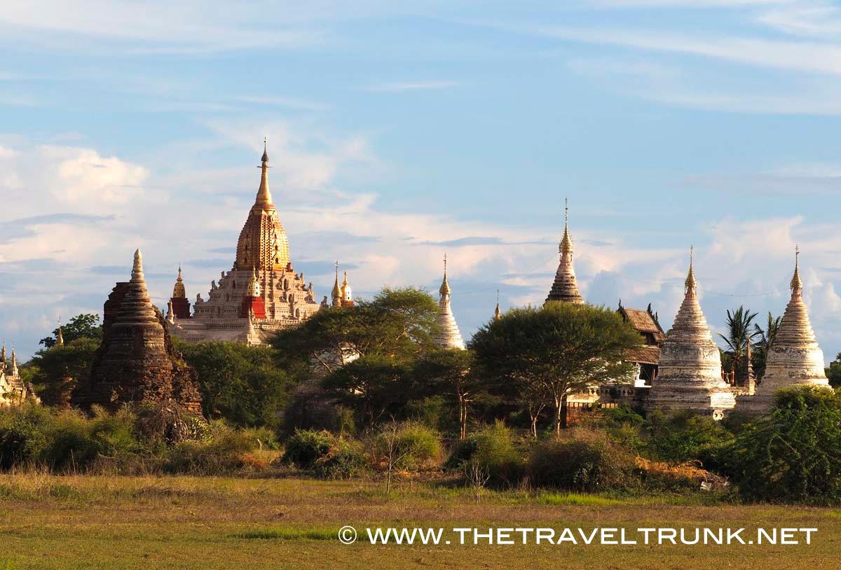 The wonderful temple complex at Bagan.