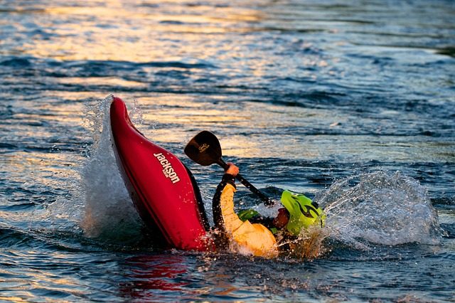 sport kayaking