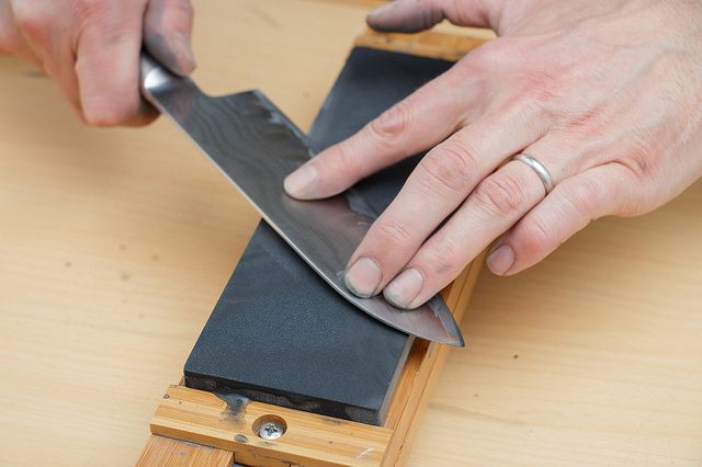 Knife Being Sharpened by Hand – Author:Didriks – CC BY 2.0