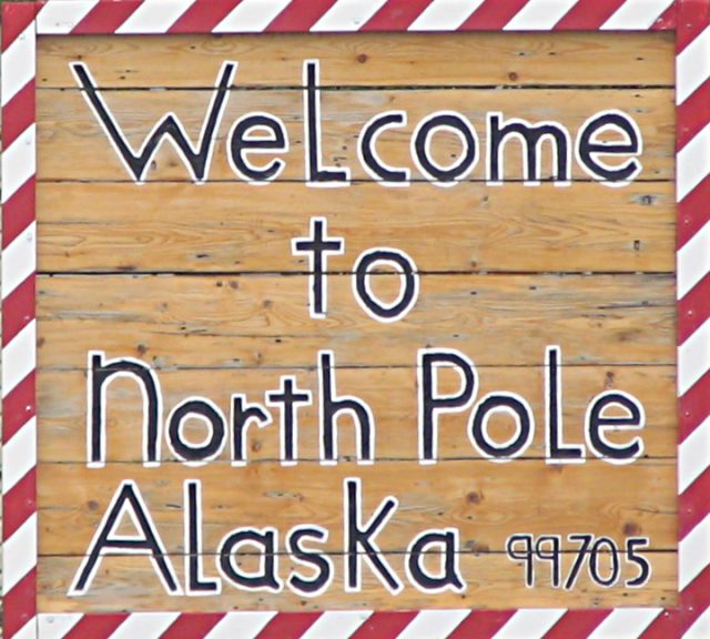 Frequently photographed “Welcome to North Pole” sign at the eastern end of Fifth Avenue, near its intersection with the Richardson Highway – Author: Derek Ramsey (Ram-Man) – CC BY-SA 2.5