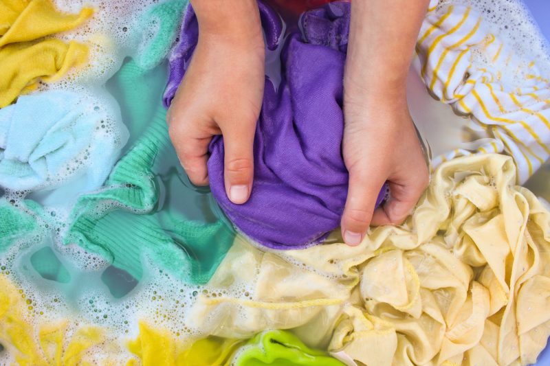 Get ready for clean clothes with a low-tech solution.