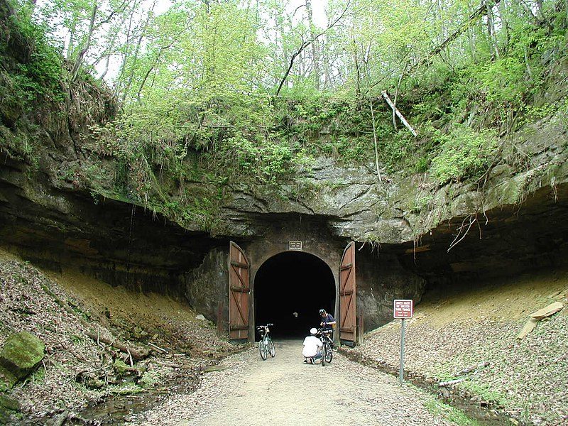 Just outside one of three railroad tunnels along the Elroy-Sparta Bike Trail – Author: Ctchrinthry – CC BY-SA 3.0