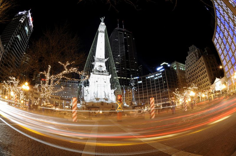 Indy Photo Coach – Indianapolis monument circle – Author: Serge Melki – CC BY 2.0