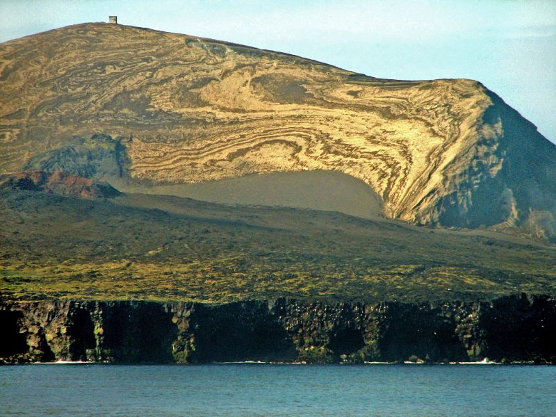 Surtsey Island – Author: CanonS2 – CC BY-SA 2.0