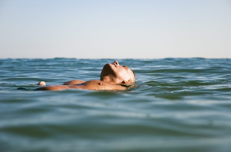 Ensure that your head and the upper part of your neck are kept above the waterline.