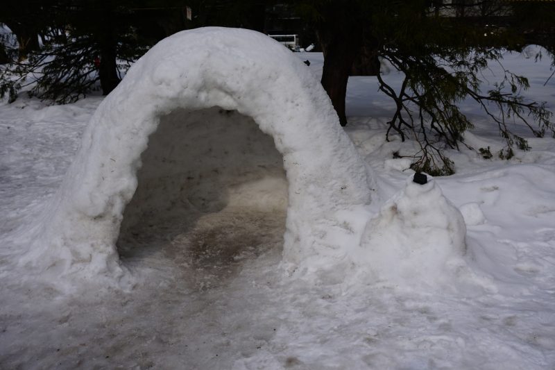 A basic snow shelter