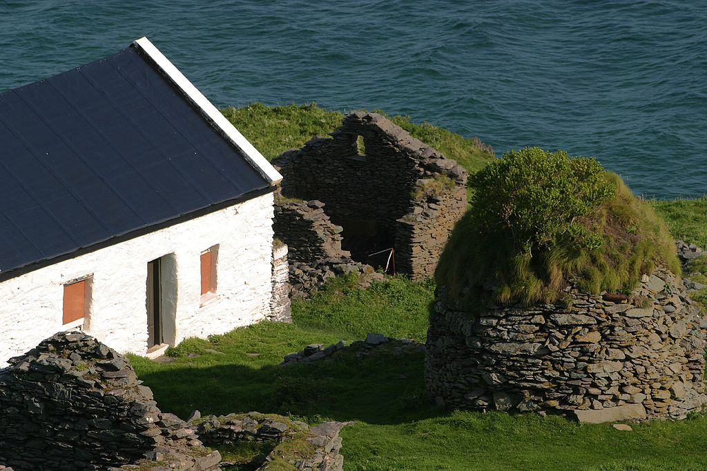 Wanted Two People with 'basic survival skills' To Look After Great