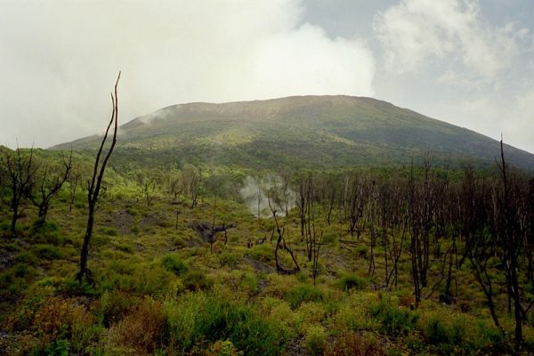 The Stratovolcano Nyiragongo in the Democratic Republic of Congo. Ishidro CC BY-SA 3.0