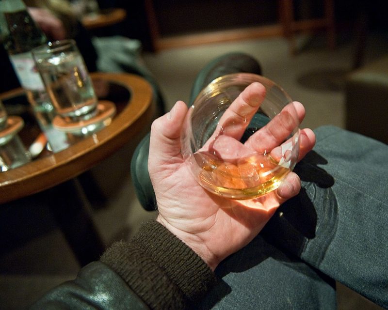 A glass of brandy may help you feel warm inside, but it could be deadly in cold situations 