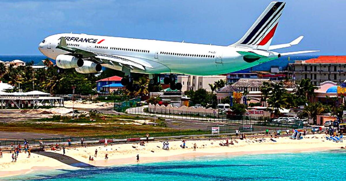 The Eight Most Dangerous Airports in the World