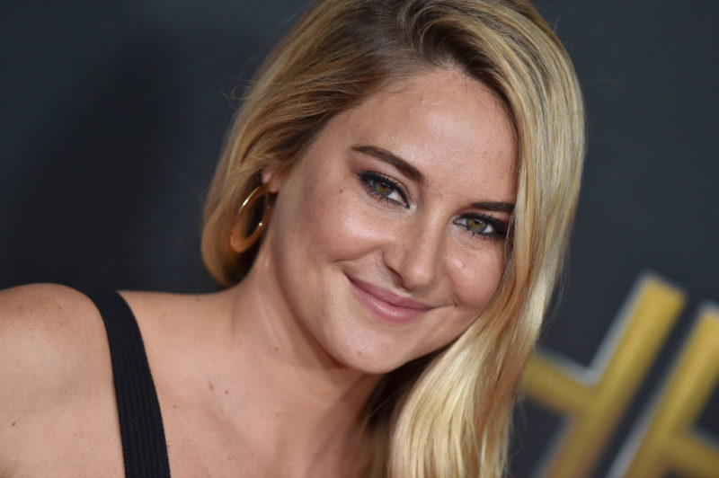 Shailene Woodley posing on a red carpet